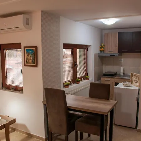 Apartment Suncica *