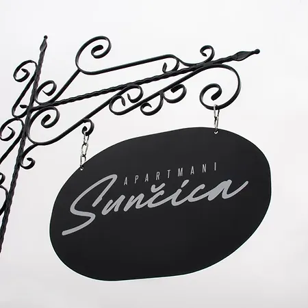 Apartment Suncica *